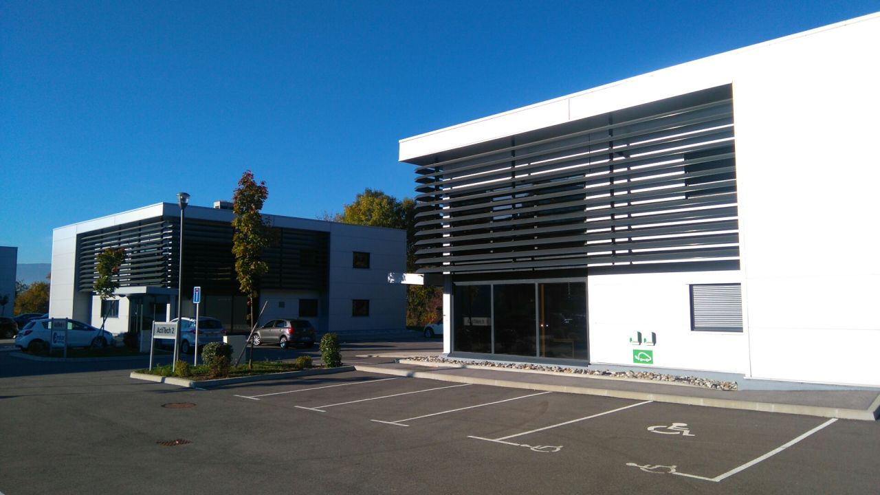 Bureau Archamps 1107m² Location bureau Archamps Haute-Savoie OLBUR2203408 4